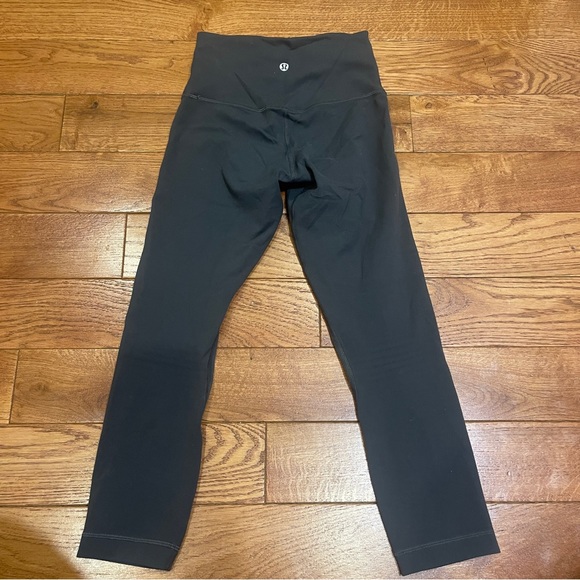 - Lululemon Align Slate Grey High-Waisted Leggings, Size 0, 21” - Picture 9 of 9